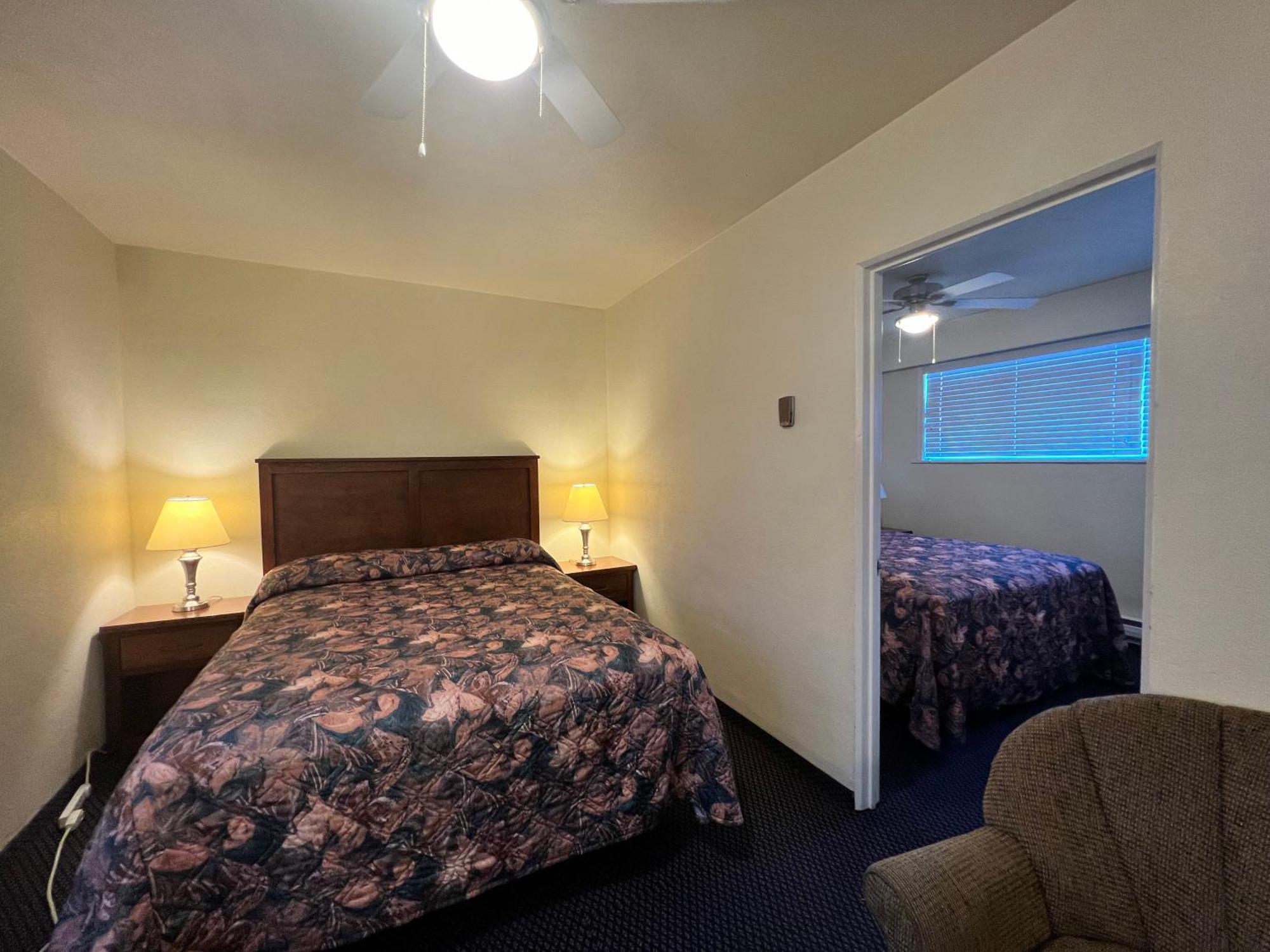Redford Motel Port Alberni Kültér fotó